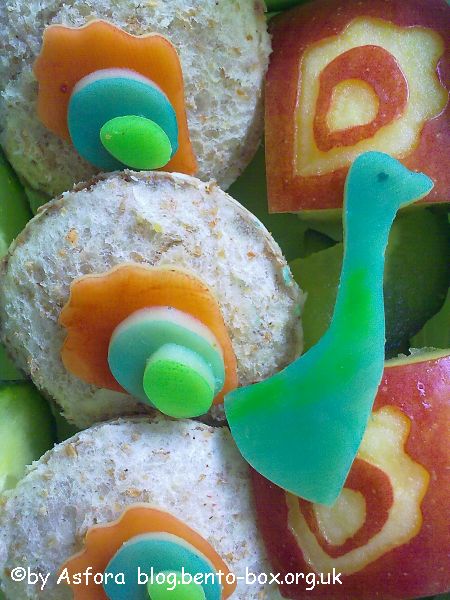 Peacock bento