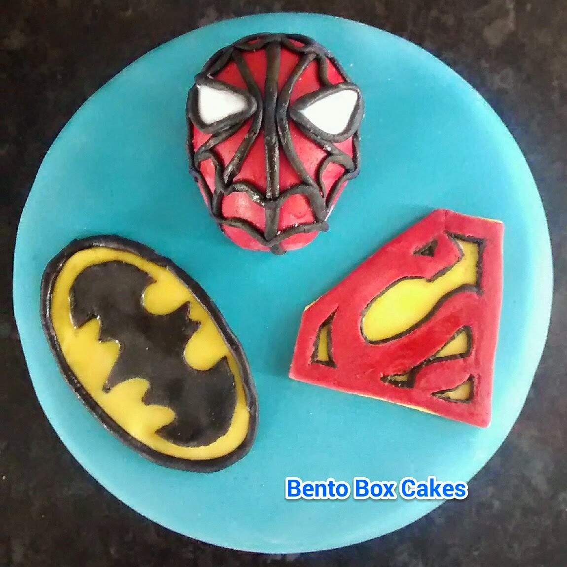 SuperHeroes Cake